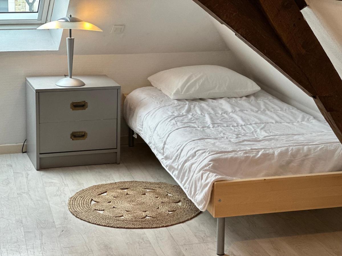 Appartement Duplex Proche De La Gare Et Du Centre Ville Сент-Омер Екстер'єр фото